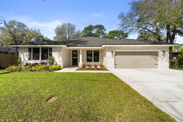 85 NE Laurie Drive, Fort Walton Beach, FL 32548