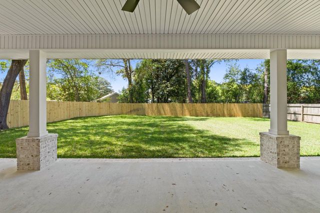 85 NE Laurie Drive, Fort Walton Beach, FL 32548