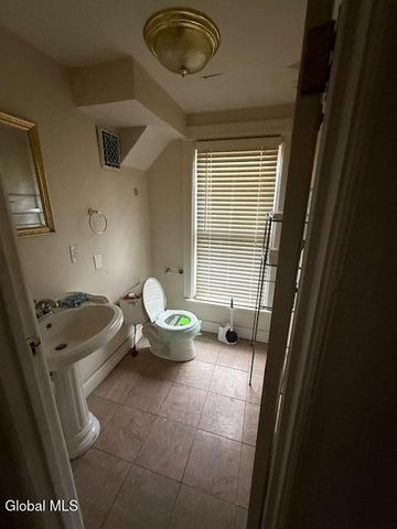 21 Mechanic Street, Hudson Falls, NY 12839