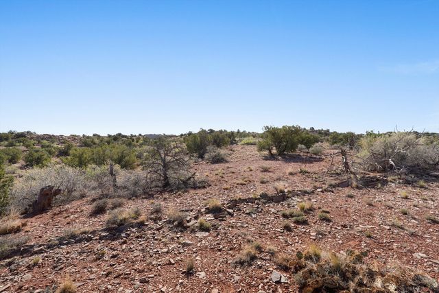 302 Moonlight Ridge Road, Placitas, NM 87043