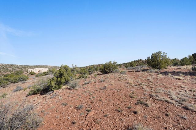 302 Moonlight Ridge Road, Placitas, NM 87043