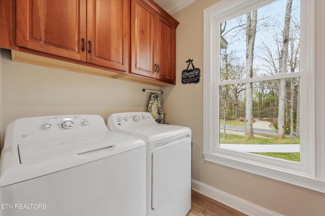 166 E Shore Drive, Rockwood, TN 37854