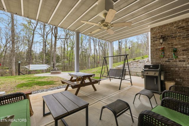 166 E Shore Drive, Rockwood, TN 37854
