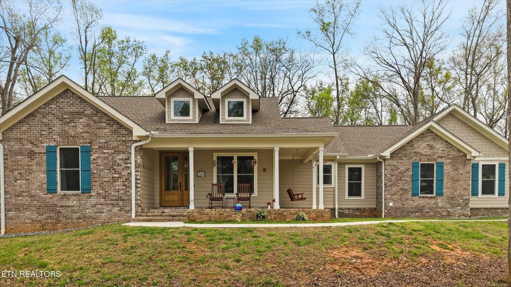 166 E Shore Drive, Rockwood, TN 37854