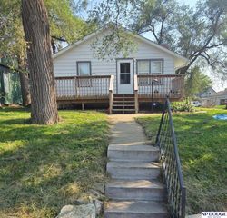 1001 Nelson Street, Lincoln, NE 68521