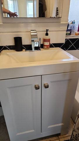 1568 Commonwealth Ave 6, Boston, MA 02135