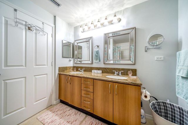 250 NE 3rd Avenue 1502, Delray Beach, FL 33444