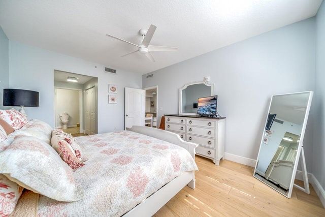 250 NE 3rd Avenue 1502, Delray Beach, FL 33444
