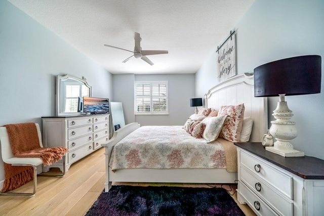 250 NE 3rd Avenue 1502, Delray Beach, FL 33444