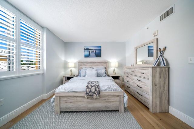 250 NE 3rd Avenue 1502, Delray Beach, FL 33444