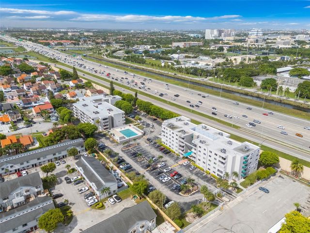11755 SW 18th Street 409, Miami, FL 33175