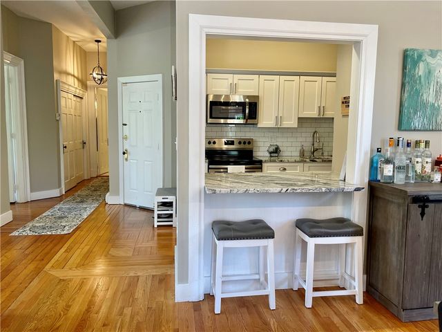 541 Bellevue Avenue 4, Newport, RI 02840