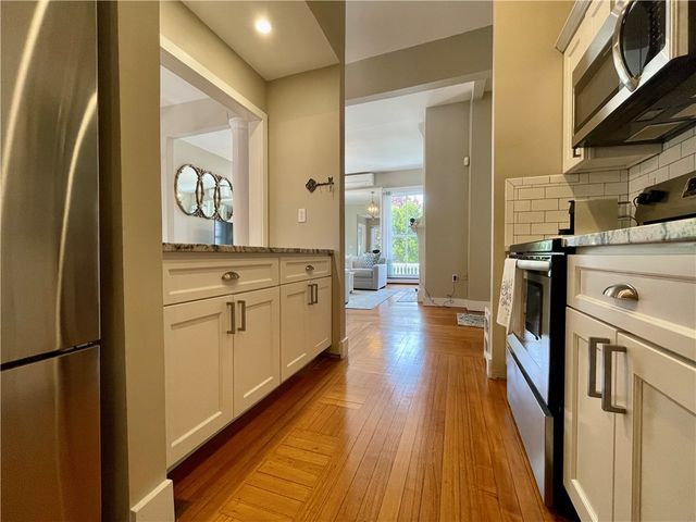 541 Bellevue Avenue 4, Newport, RI 02840