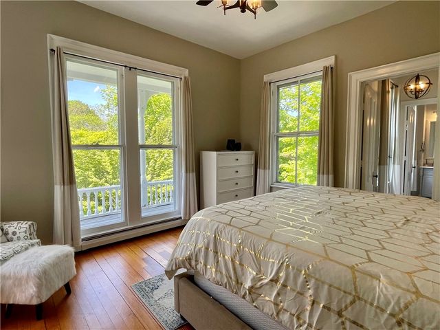 541 Bellevue Avenue 4, Newport, RI 02840