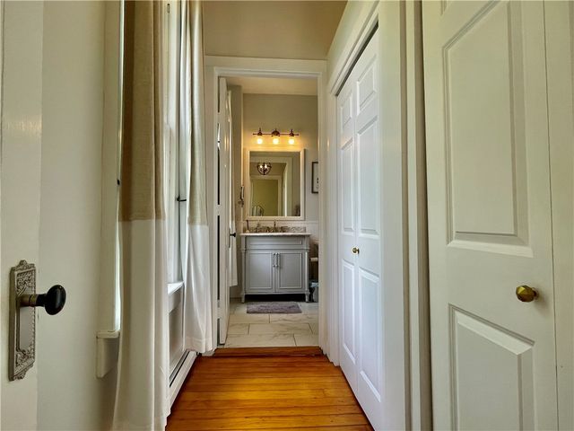 541 Bellevue Avenue 4, Newport, RI 02840