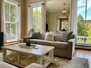 541 Bellevue Avenue 4, Newport, RI 02840