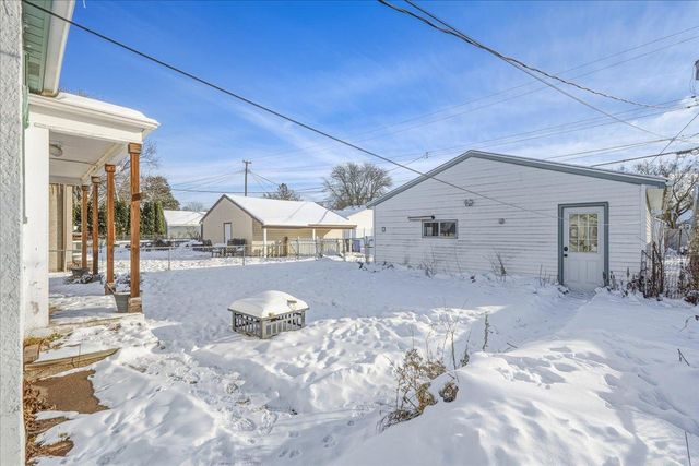 1730 Arlington Avenue E, Saint Paul, MN 55106