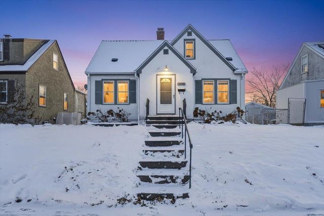 1730 Arlington Avenue E, Saint Paul, MN 55106