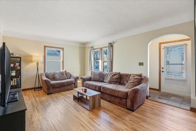 1730 Arlington Avenue E, Saint Paul, MN 55106