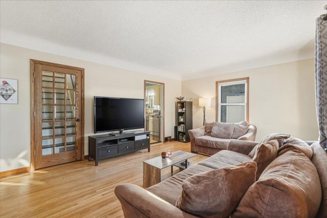 1730 Arlington Avenue E, Saint Paul, MN 55106