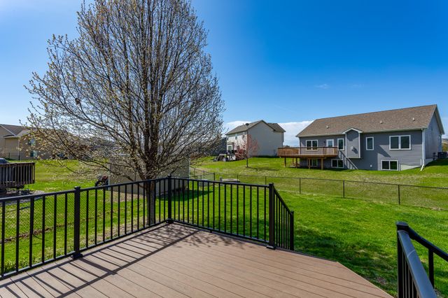 4504 NE Michael Drive, Ankeny, IA 50021