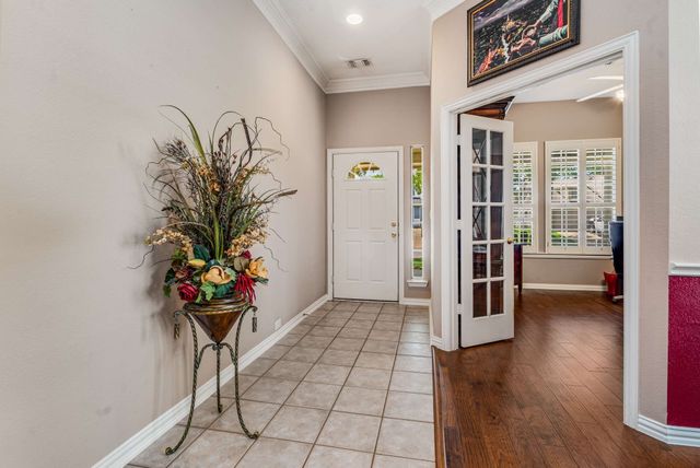 504 Landing Court, Grapevine, TX 76051