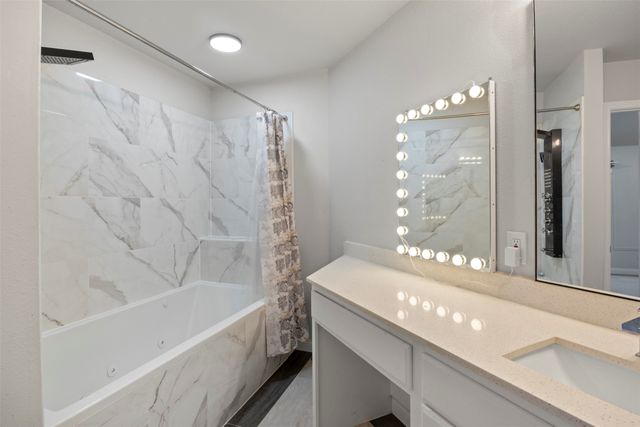 901 Timber Oaks Court, Arlington, TX 76010