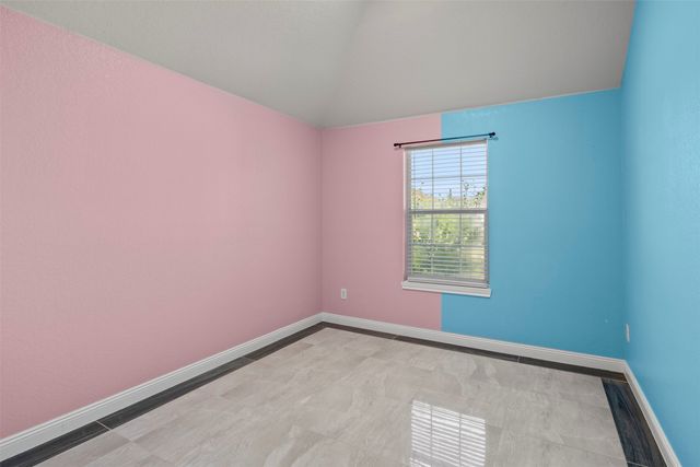 901 Timber Oaks Court, Arlington, TX 76010