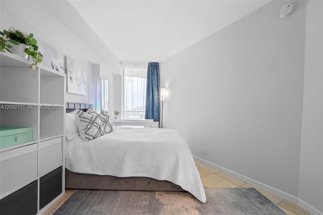 3300 NE 191st Street 1816, Aventura, FL 33180