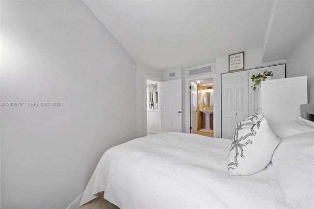 3300 NE 191st Street 1816, Aventura, FL 33180
