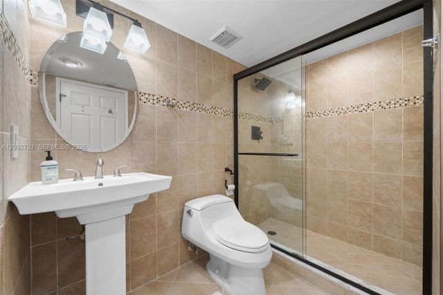 3300 NE 191st Street 1816, Aventura, FL 33180