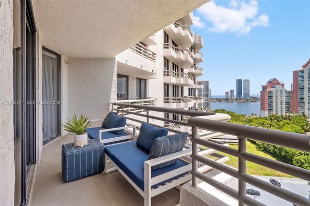 3300 NE 191st Street 1816, Aventura, FL 33180