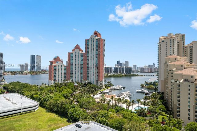 3300 NE 191st Street 1816, Aventura, FL 33180