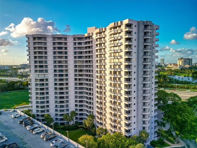 3300 NE 191st Street 1816, Aventura, FL 33180