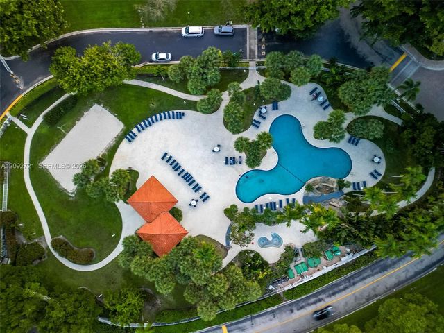 3300 NE 191st Street 1816, Aventura, FL 33180
