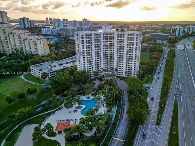 3300 NE 191st Street 1816, Aventura, FL 33180