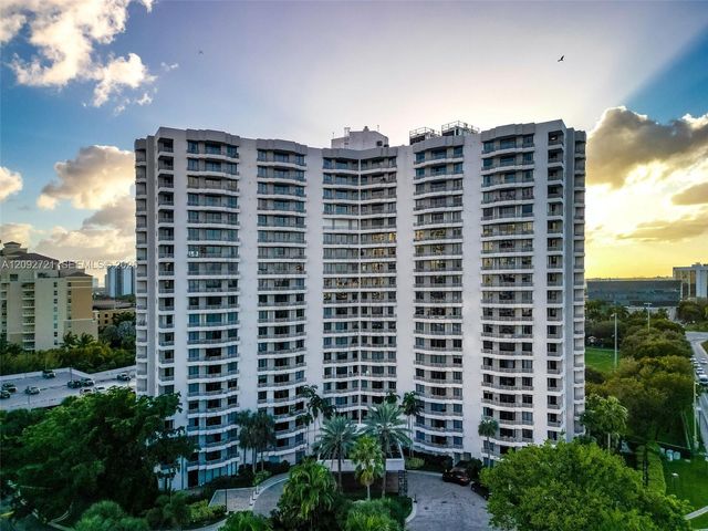 3300 NE 191st Street 1816, Aventura, FL 33180