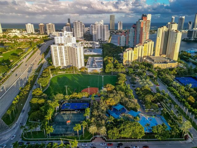 3300 NE 191st Street 1816, Aventura, FL 33180