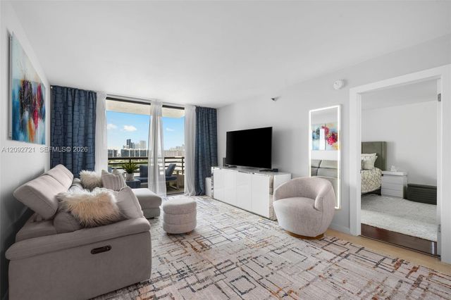 3300 NE 191st Street 1816, Aventura, FL 33180