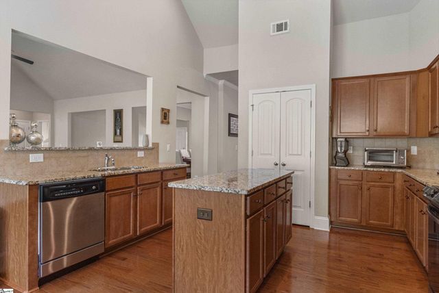 14 Latherton Court, Greenville, SC 29607