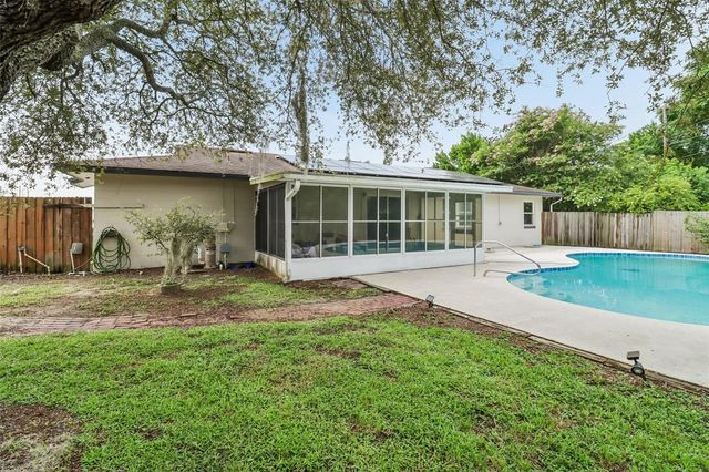 1200 E HANCOCK DRIVE, Deltona, FL 32725