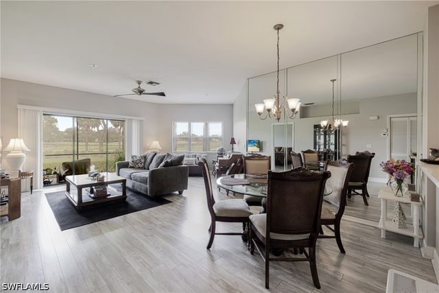 200 Vintage CIR 103, Naples, FL 34119