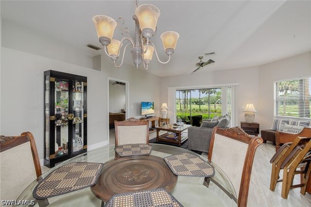 200 Vintage CIR 103, Naples, FL 34119