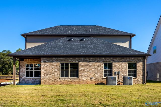 206 Roman Randall Road, New Market, AL 35761