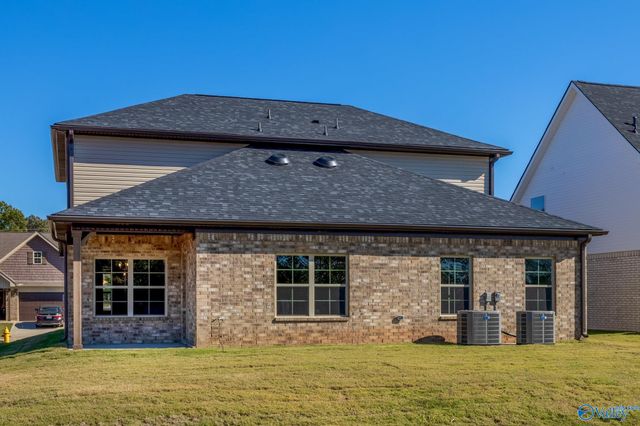 206 Roman Randall Road, New Market, AL 35761