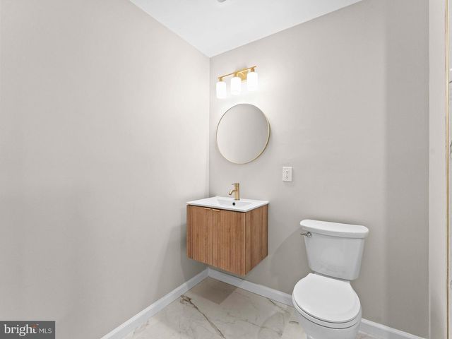 26 HOLLY RD, Clementon, NJ 08021