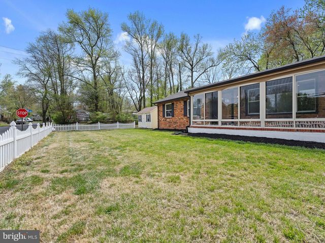 26 HOLLY RD, Clementon, NJ 08021