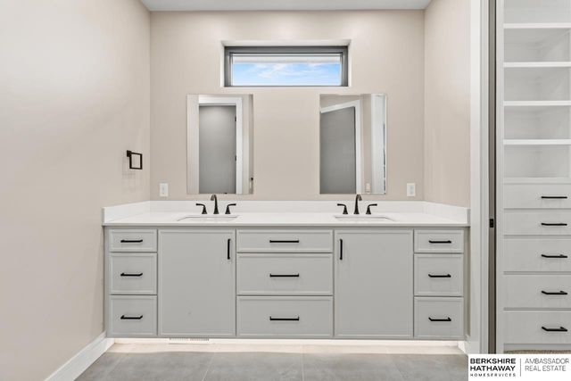 21052 Joseph Street, Elkhorn, NE 68022