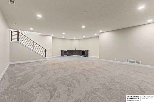 21052 Joseph Street, Elkhorn, NE 68022