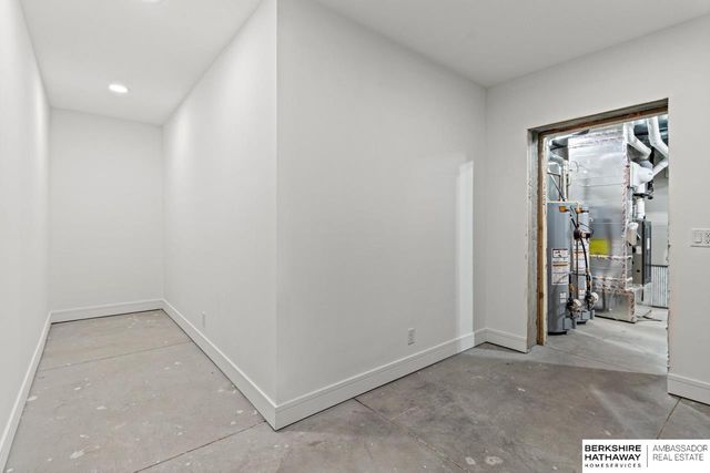 21052 Joseph Street, Elkhorn, NE 68022